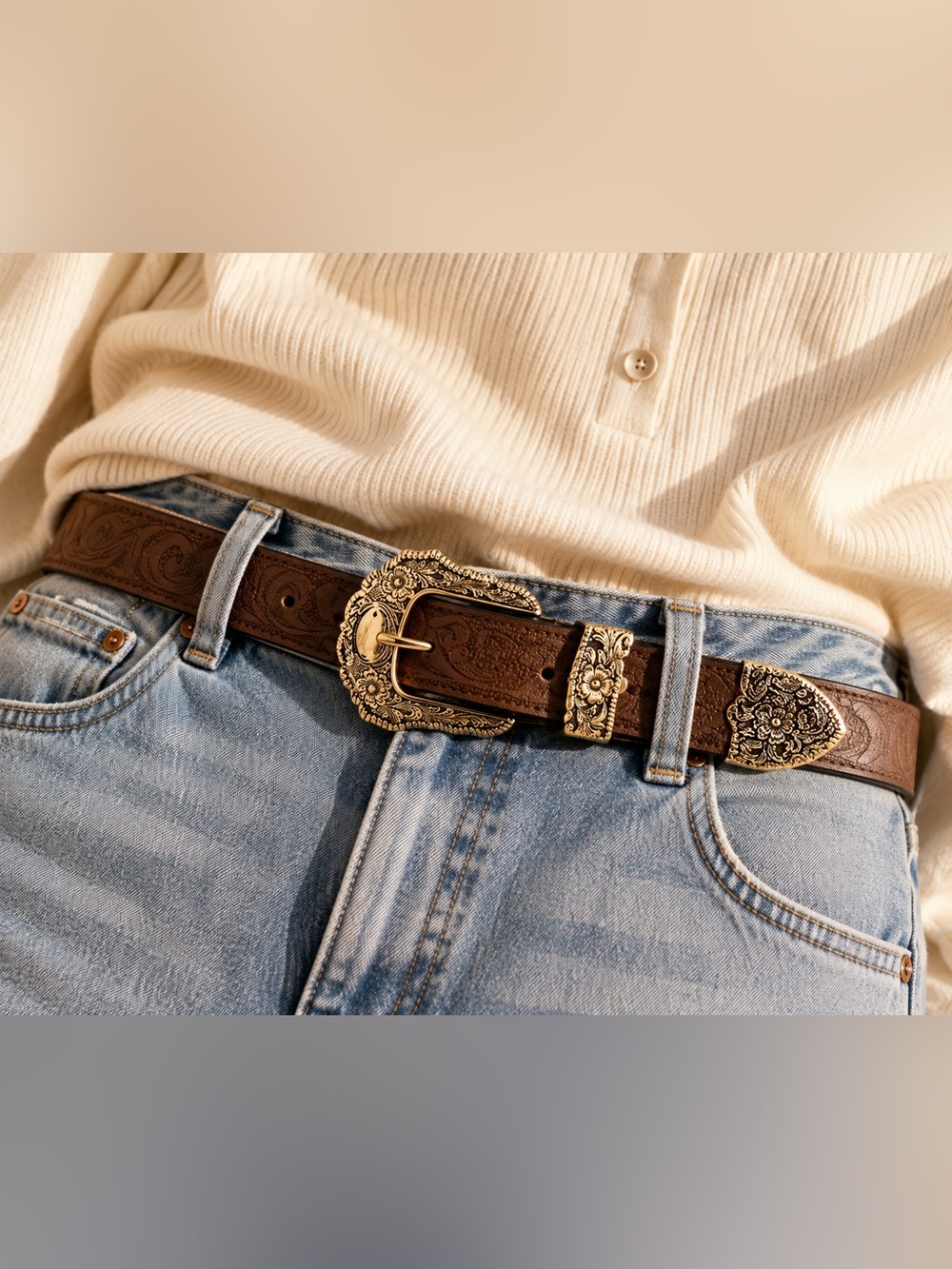 Vintage Style Brown Embossed Western Belt Floral Engraved Buckle 41.3” (105 cm) - Picture 3 of 3